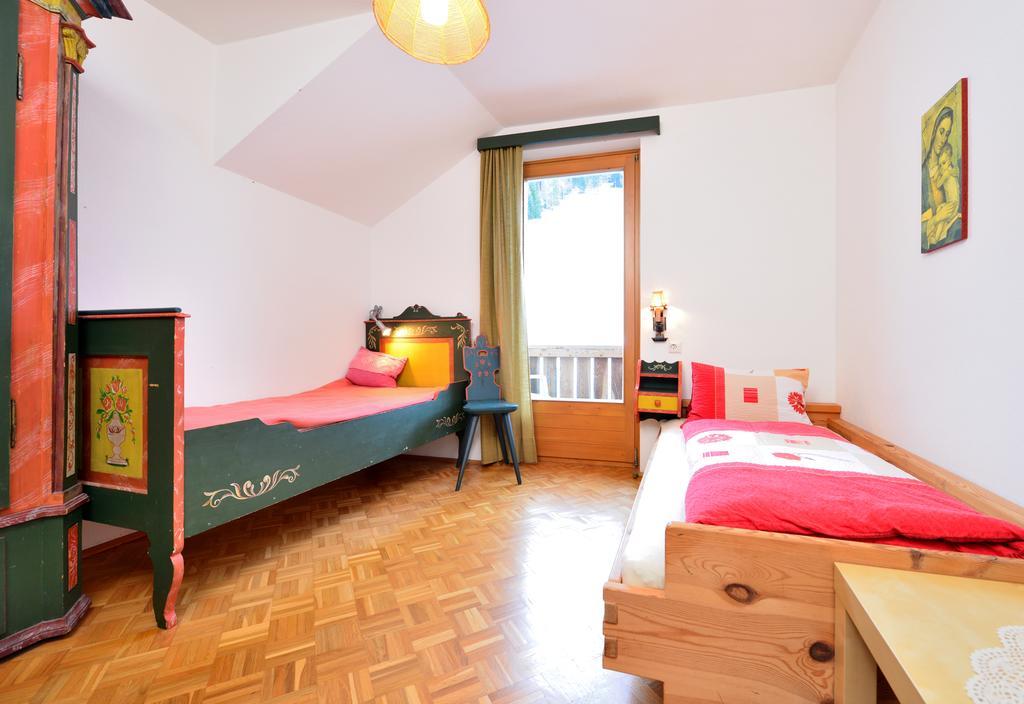 Apartment Haus Mitterrutzner *